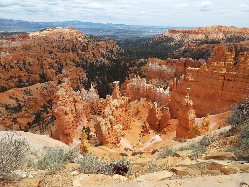 4 Ways to Save on Your Next Bryce Canyon Camping Trip