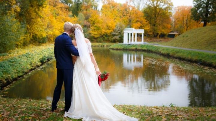 Have The Fall/Winter Wedding Of Your Dreams With The Best Decor Trends