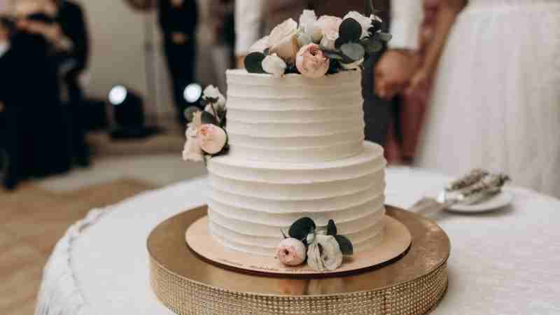 Trending at Sam’s Club, Wedding Cakes and more!