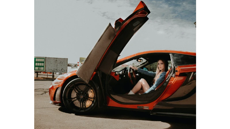 How to Choose the Perfect Luxury Car